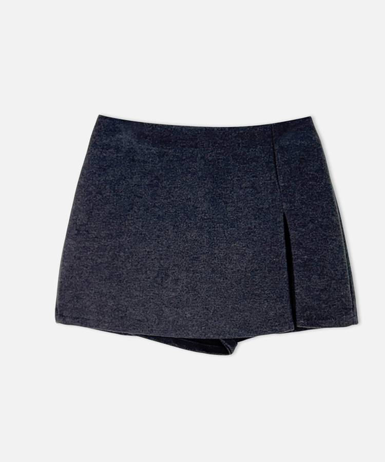 サイドスリットミニスカートパンツ