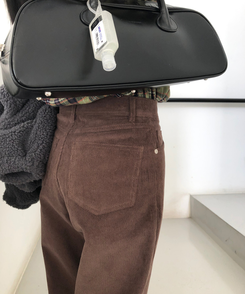 ルーズフィットコーデュロイパンツ BROWN