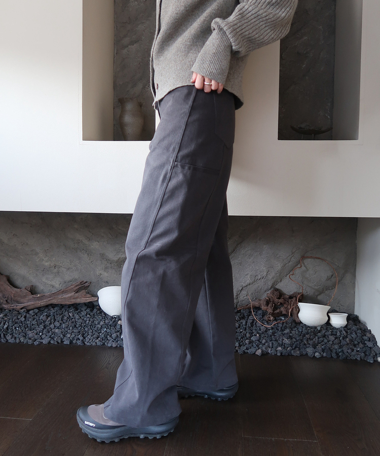 シームラインコットンパンツ CHARCOAL