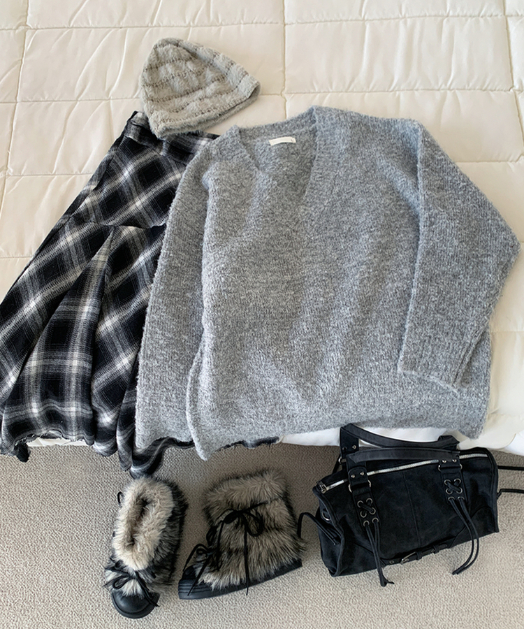 보송부클브이넥니트