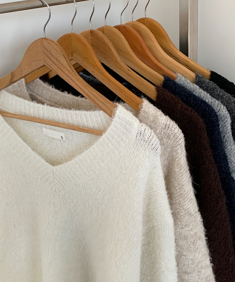 보송부클브이넥니트