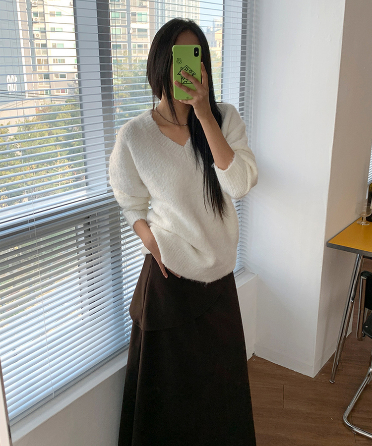 보송부클브이넥니트 아이보리