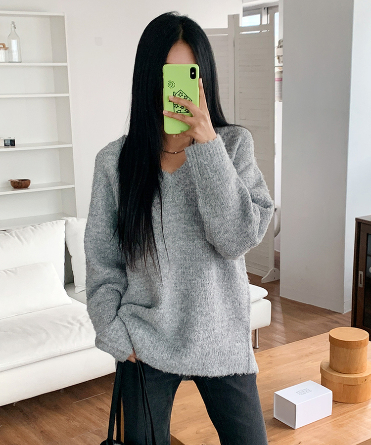 보송부클브이넥니트 그레이