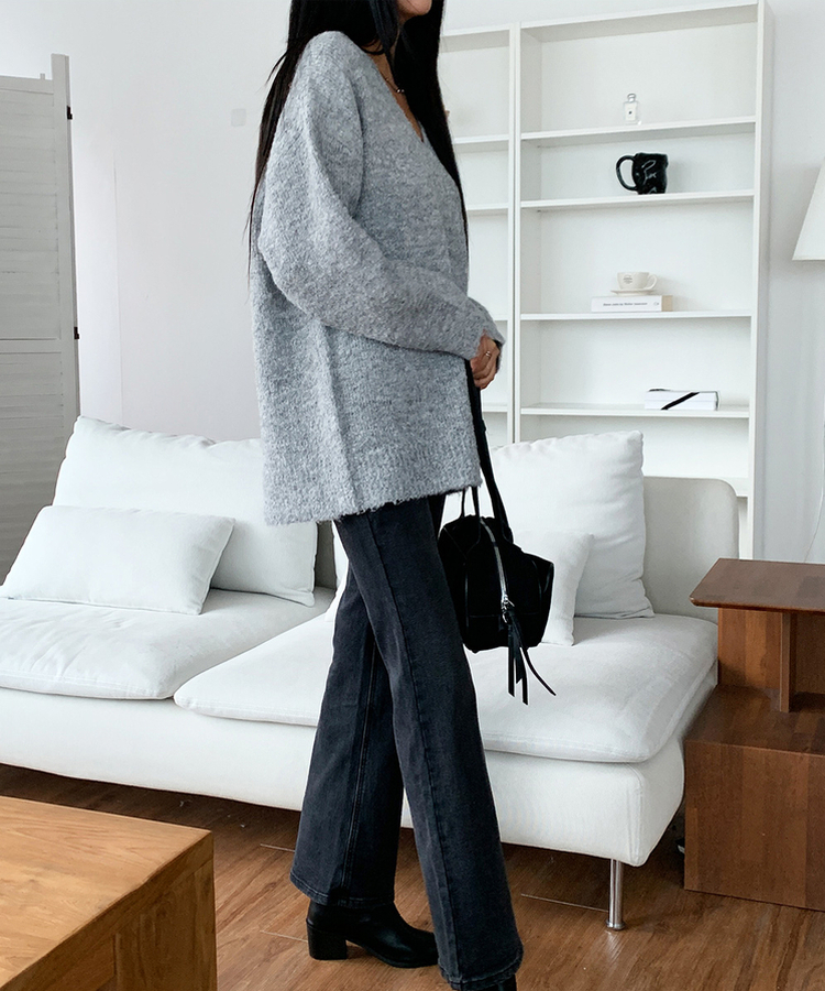 보송부클브이넥니트 그레이