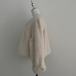 단비 페이크 퍼 금장 밍크 노카라 자켓