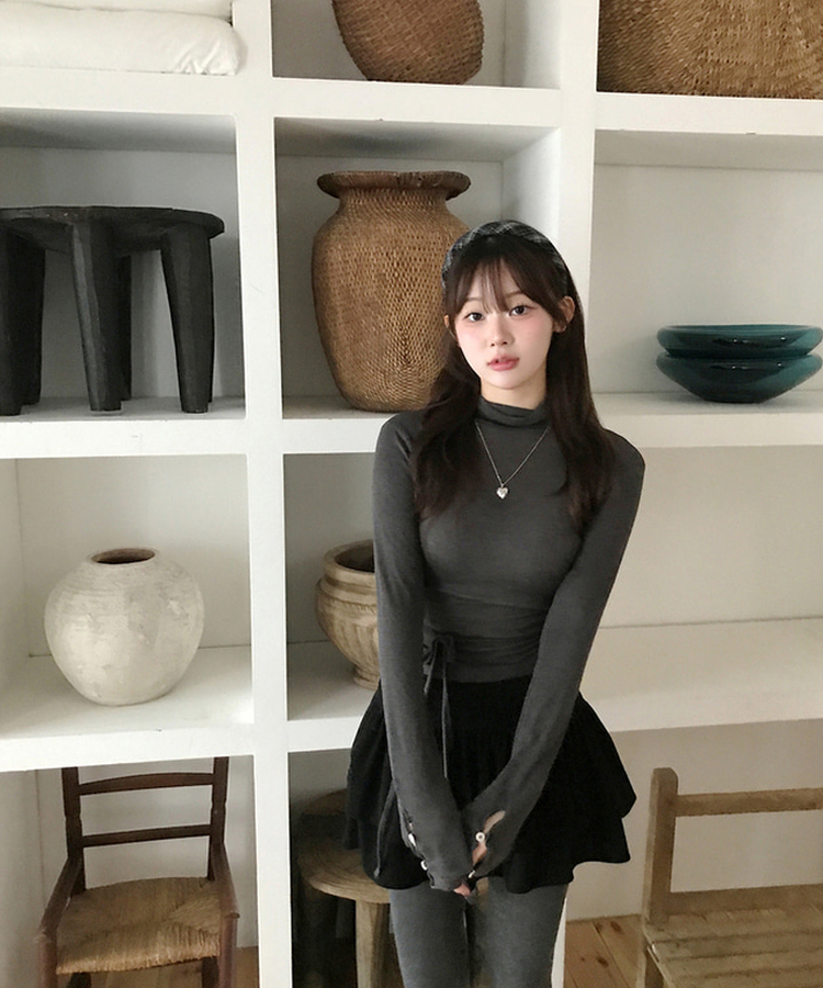 안젤라 버튼 폴라 탑 차콜