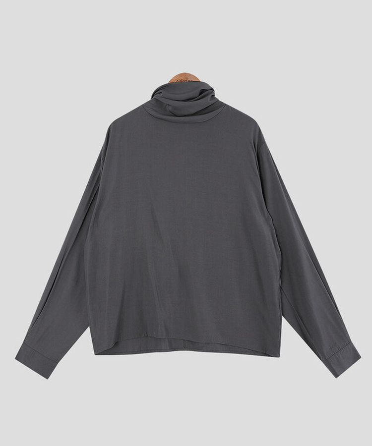 ムードブラウス