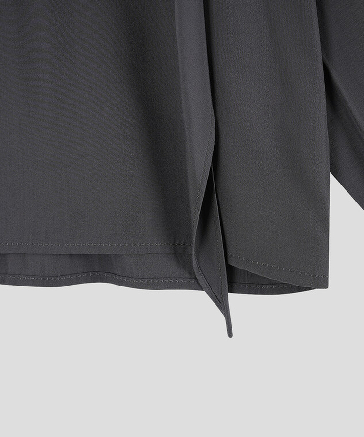 ムードブラウス