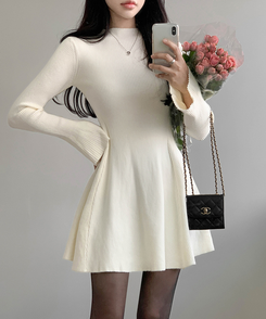 プチハイネックフレアミニワンピース IVORY