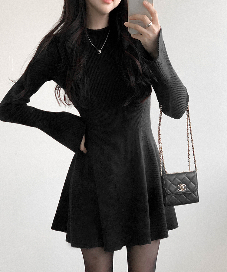 プチハイネックフレアミニワンピース BLACK
