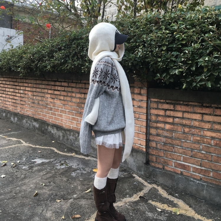 フードバラクラバ IVORY