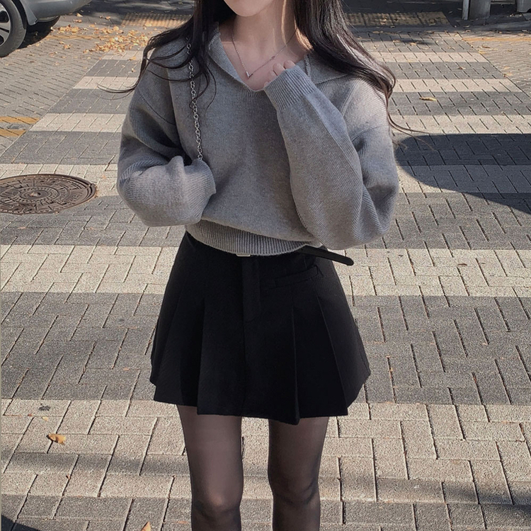 사랑스러운 아방핏베스킨 후드 브이넥 크롭 아방핏 니트 그레이