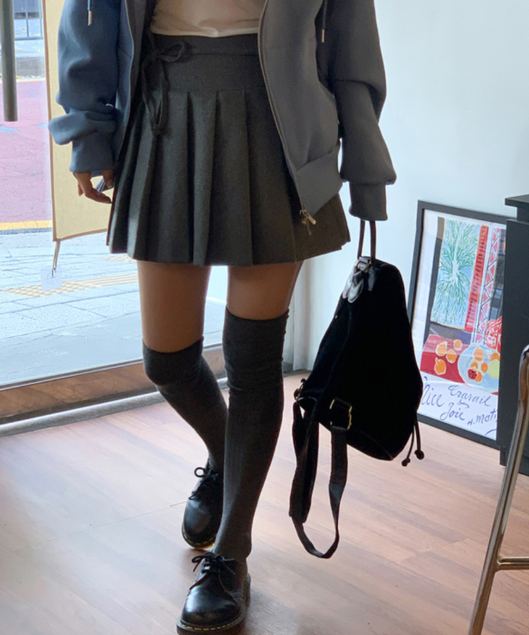 プリーツウールスカート CHARCOAL