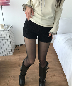 첼리 뽀글이 올밴딩 마이크로미니 숏팬츠 부클팬츠 검정