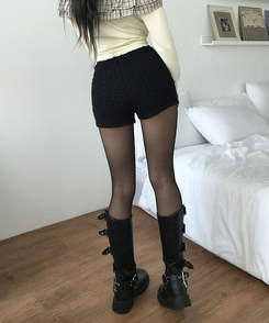 첼리 뽀글이 올밴딩 마이크로미니 숏팬츠 부클팬츠 검정