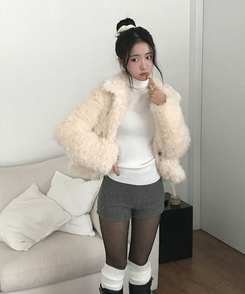 첼리 뽀글이 올밴딩 마이크로미니 숏팬츠 부클팬츠 메란지