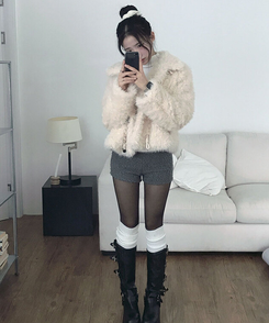 첼리 뽀글이 올밴딩 마이크로미니 숏팬츠 부클팬츠 메란지