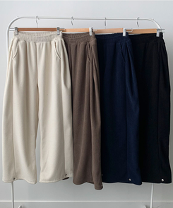 케스 기모안감 코듀로이 와이드 사이드핀턱 밴딩 팬츠 벌룬핏