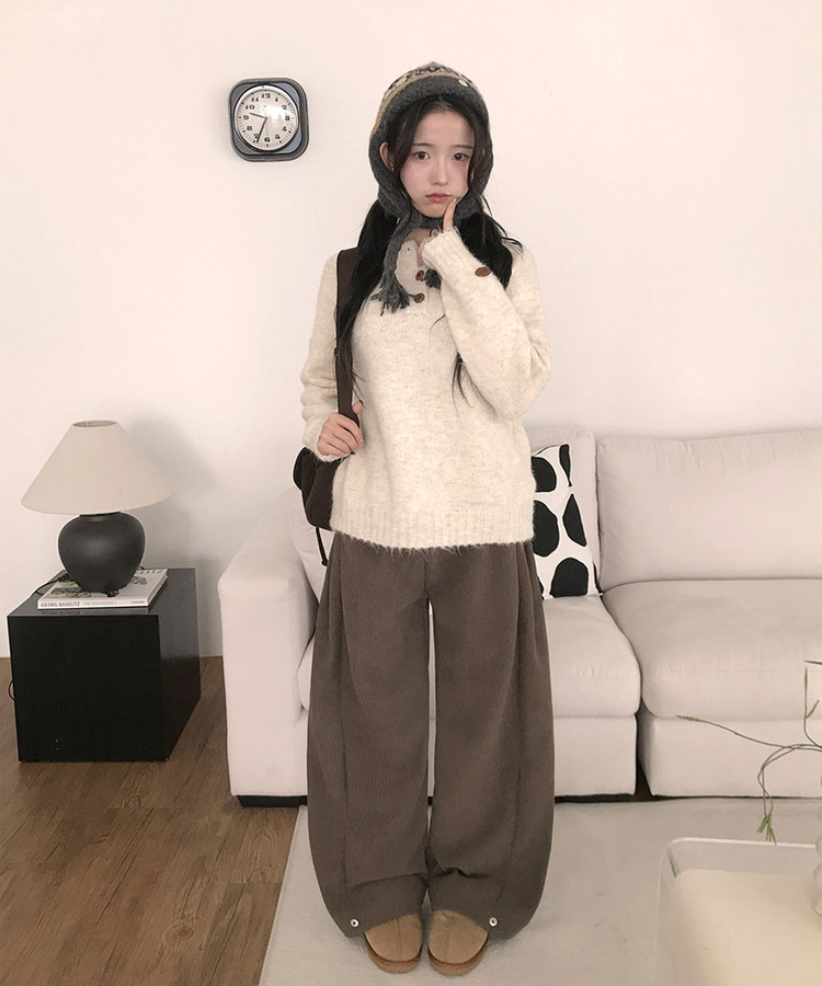 케스 기모안감 코듀로이 와이드 사이드핀턱 밴딩 팬츠 벌룬핏 브라운