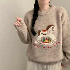 포니 긴팔 니트 패치 자수 유니콘 라운드넥 가을 가을옷 겨울 노르딕 겨울옷 베이지