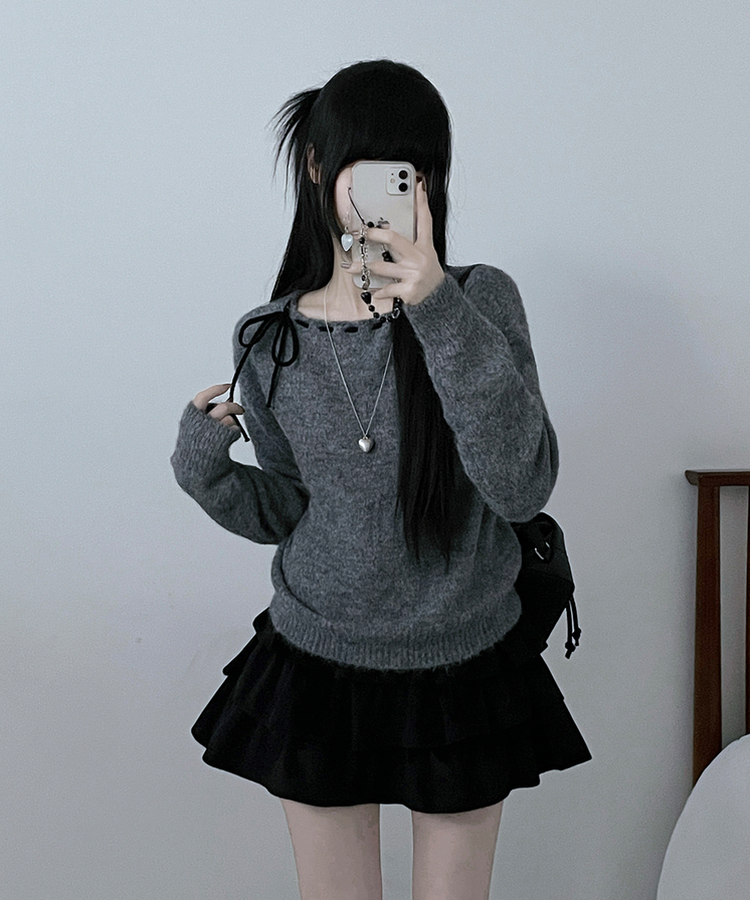 퍼린리본스티치보트넥세미크롭루즈핏니트 회색