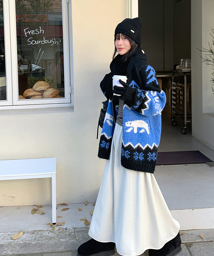 ユキノルディックカラージップアップ BLUE