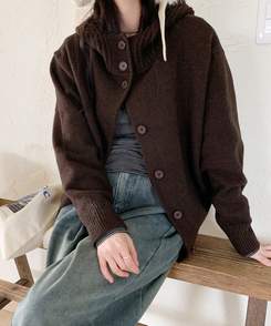 ハイネックフードカーディガン BROWN