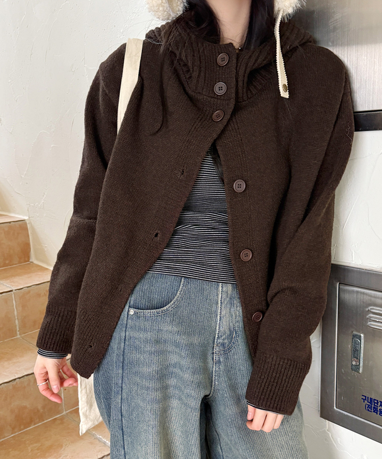 ハイネックフードカーディガン BROWN