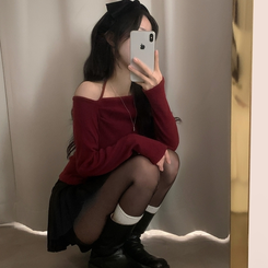 벨라 홀터넥 여리핏 셔링 긴팔티셔츠블라우스 와인