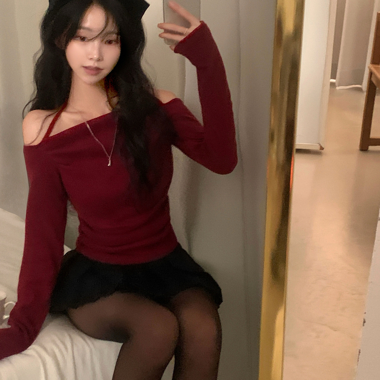 벨라 홀터넥 여리핏 셔링 긴팔티셔츠블라우스 와인