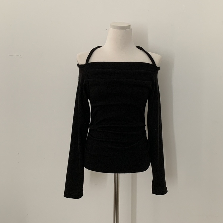 벨라 홀터넥 여리핏 셔링 긴팔티셔츠블라우스