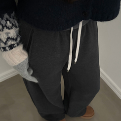 【起毛】モーメントツートントレーニングパンツ CHARCOAL