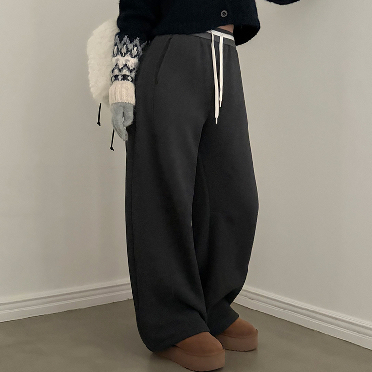 【起毛】モーメントツートントレーニングパンツ CHARCOAL