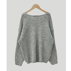 ふんわりムードショルダーニット