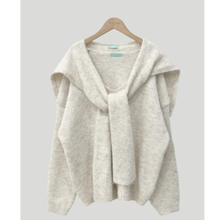 ふんわりムードショルダーニット