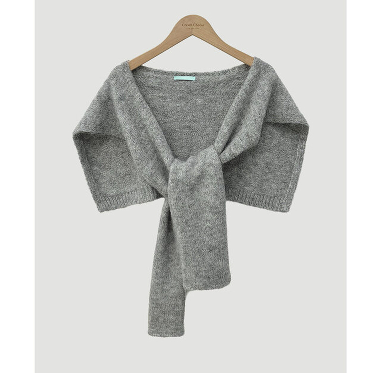 ふんわりムードショルダーニット
