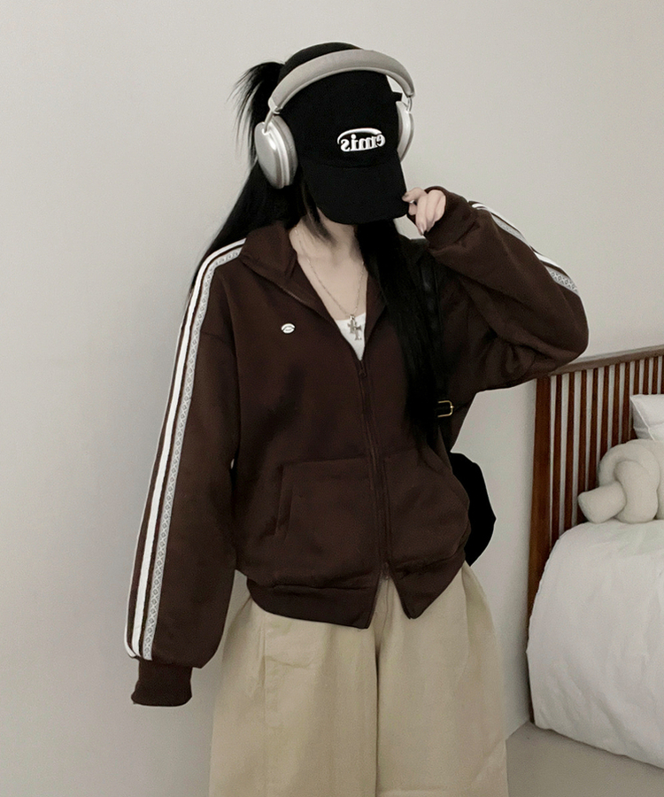 【起毛】レースラインペンダントハイネックジップアップ BROWN