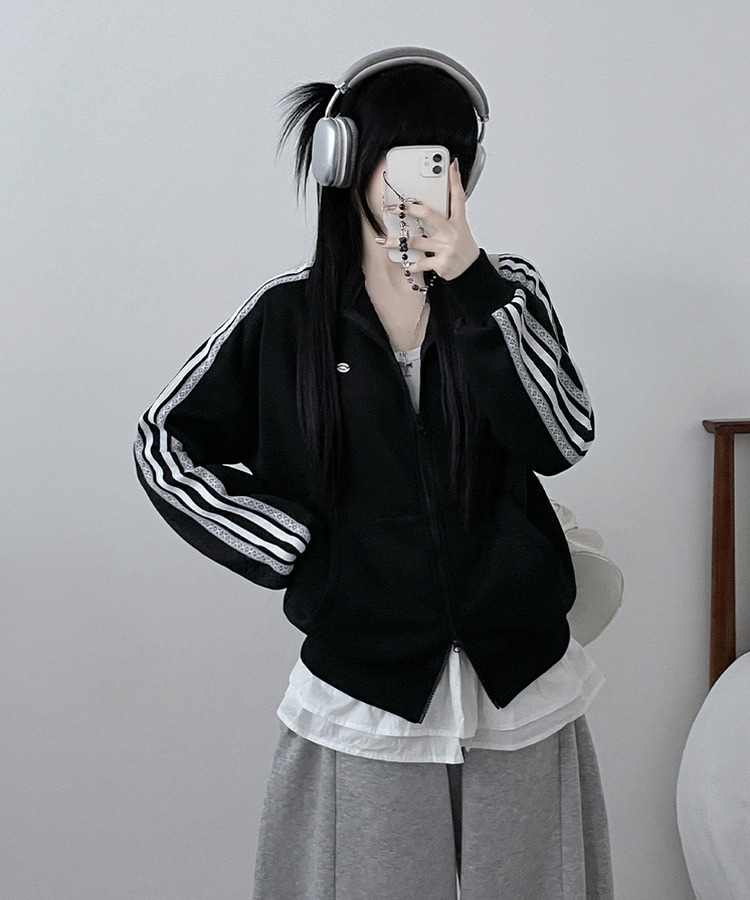 【起毛】レースラインペンダントハイネックジップアップ BLACK