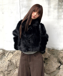 ボタンファーショートジャケット BLACK