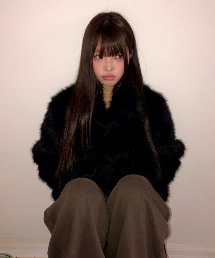 ボタンファーショートジャケット BLACK