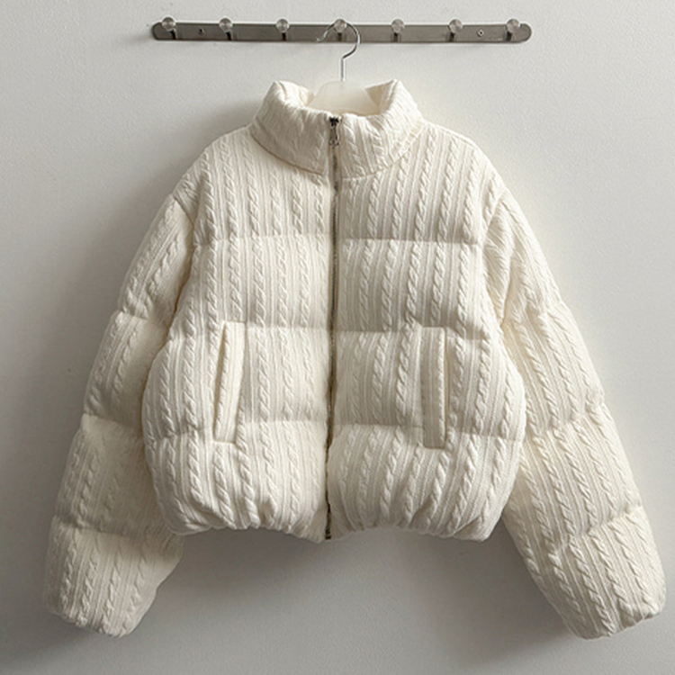 パターンダウンジャンパー