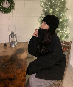 オーバーフィットハイネックハーフコート BLACK