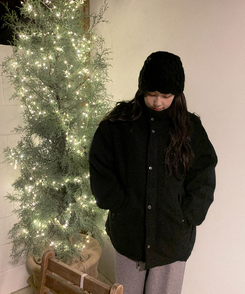 オーバーフィットハイネックハーフコート BLACK