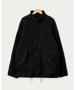 オーバーフィットハイネックハーフコート