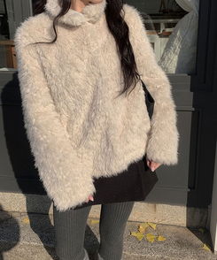 ハイネックムスタンボアジャケット IVORY