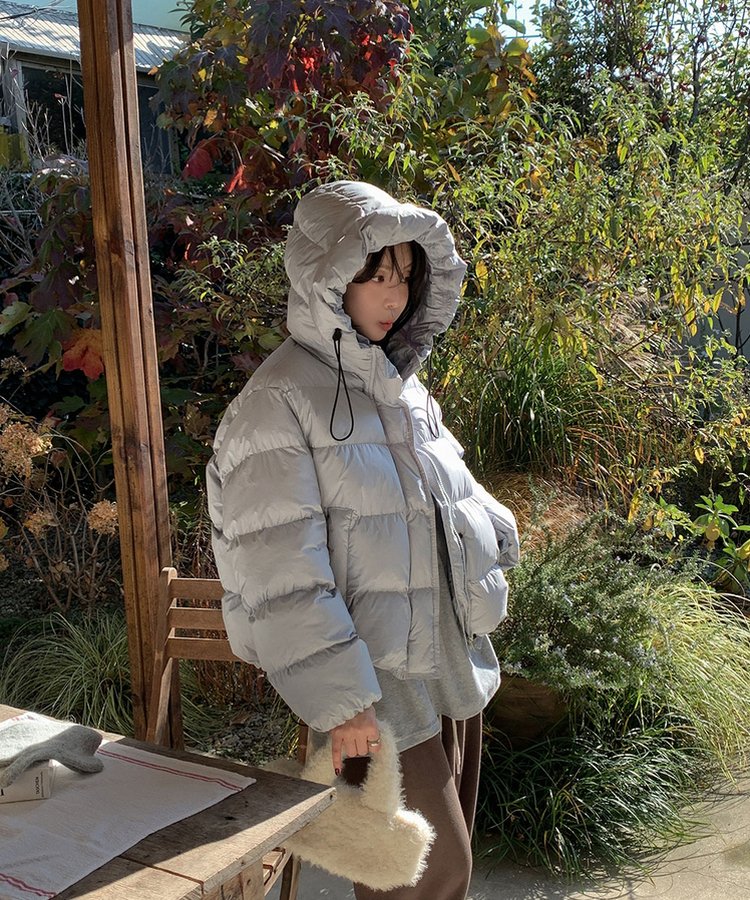 フードクロップショートダウン LIGHT BLUE