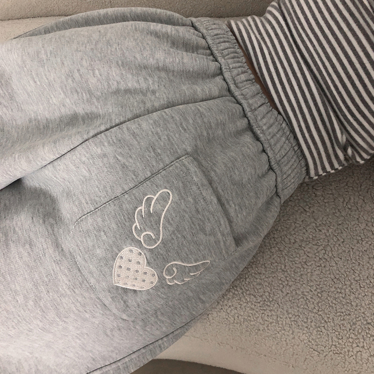 バックドットハート刺繍トレーニングパンツ(5color) GREY