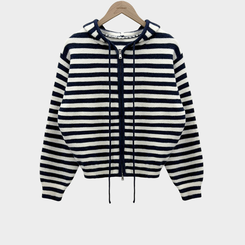 ストライプニットフードジップアップ