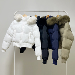 モコモコウインターダウンジャンパー