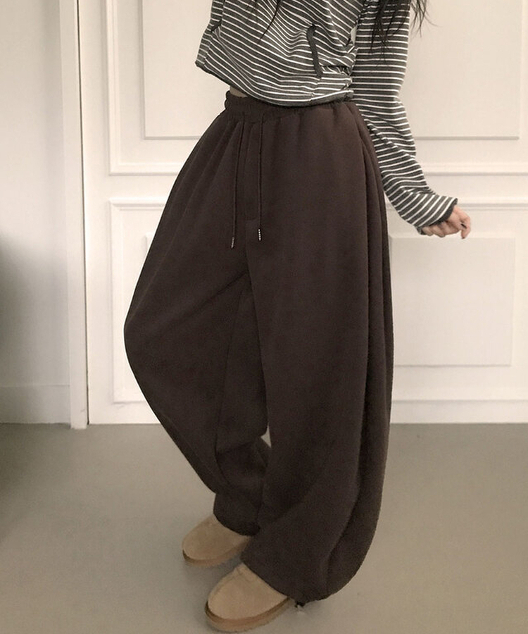 【起毛】スターワイドサイドピンタックトレーニングパンツ BROWN